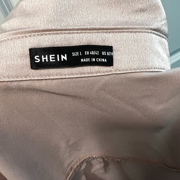 Rose gold satin button-down - Picture 2 of 3